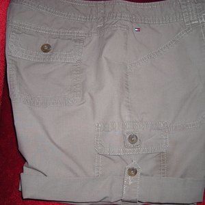 Tommy Hilfiger Women's Cargo Shorts Size 10 Khaki Brown